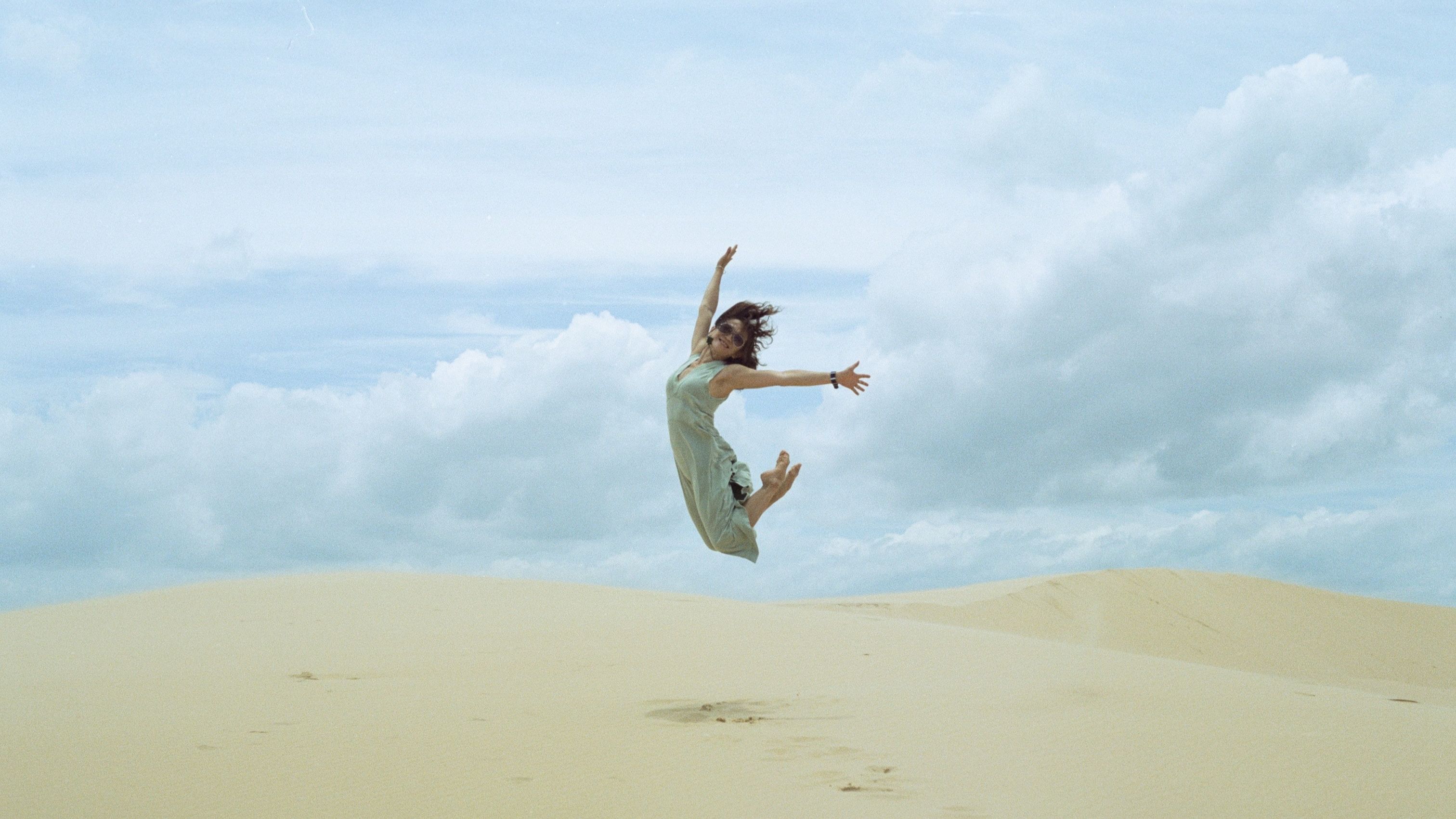 The Class: A Somatic Workout for Deep Emotional Release