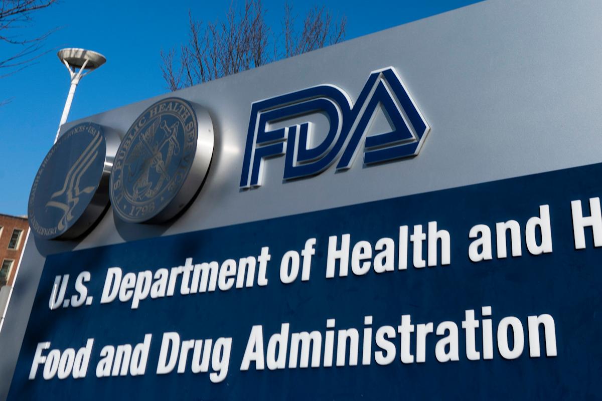 FDA Warning: Risks of Smartwatch Glucose Tracking